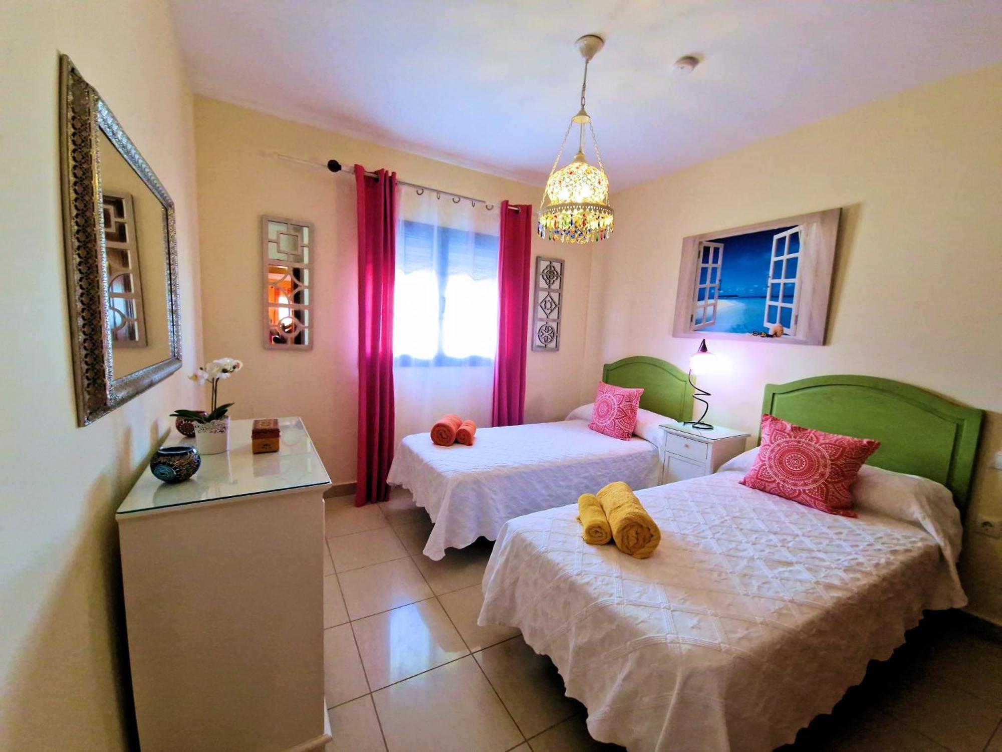 Suite Marrakech Beach, La Graciosa. 塞博河畔卡莱塔 外观 照片